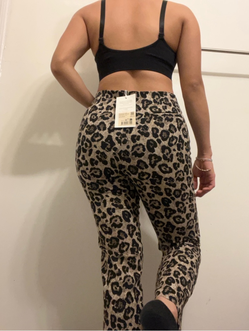 A26 Sezane Ciara Trousers - Picture 6 of 11
